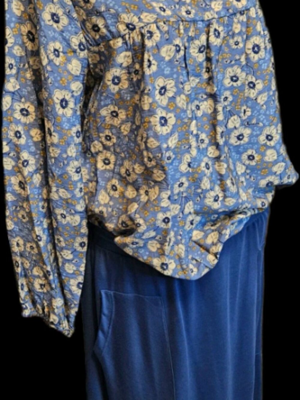 Size S Les Amis Floral Top Navy Skirt Set NWT